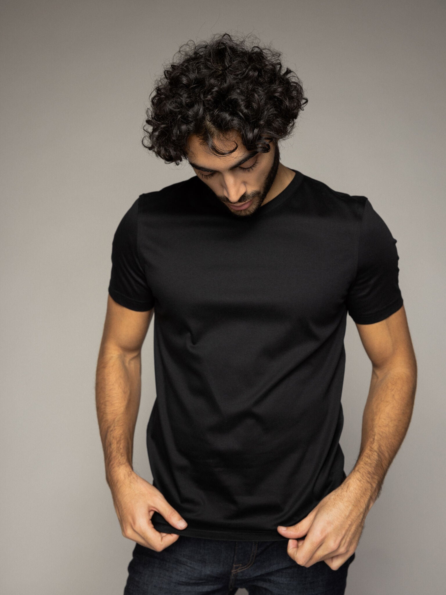 Modelshot / Black / Detail